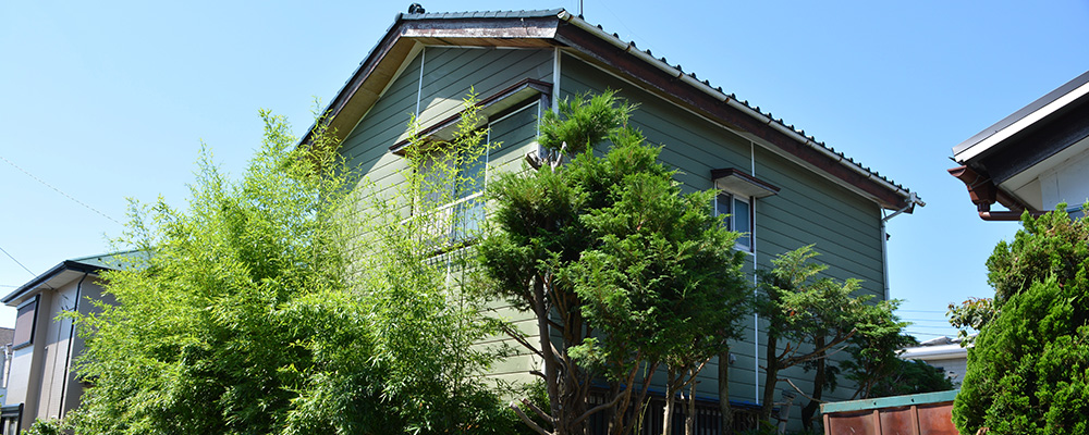 1. 県外にお住まいのS様が、「弟が住み続けていた共有名義の実家を売却できた事例」